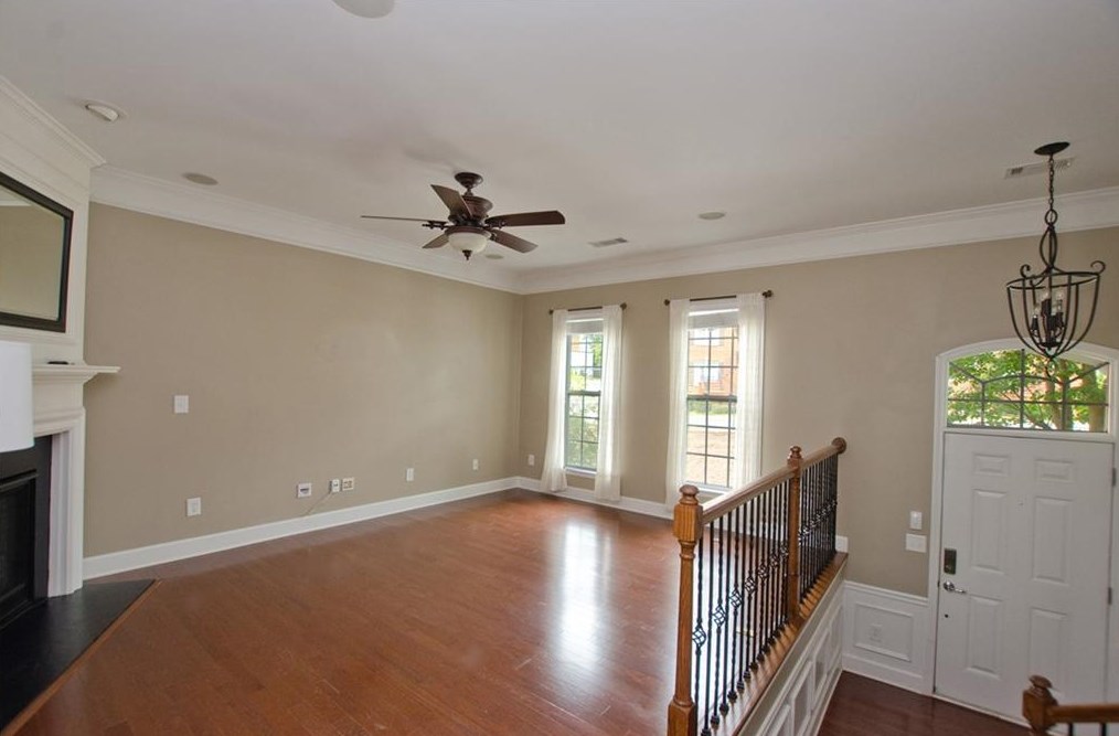 2208 Weldonberry Dr, Atlanta GA  30319-5734 exterior