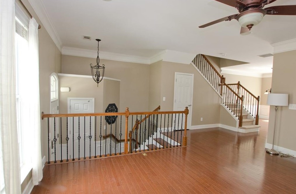 2208 Weldonberry Dr, Atlanta GA  30319-5734 exterior