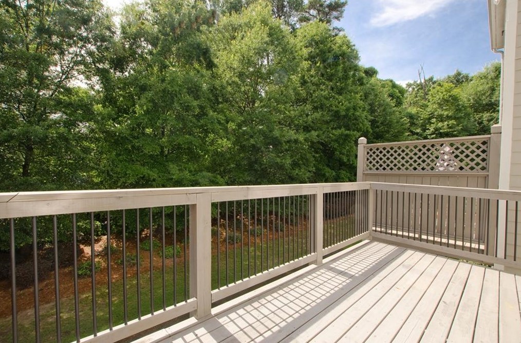 2208 Weldonberry Dr, Atlanta GA  30319-5734 exterior