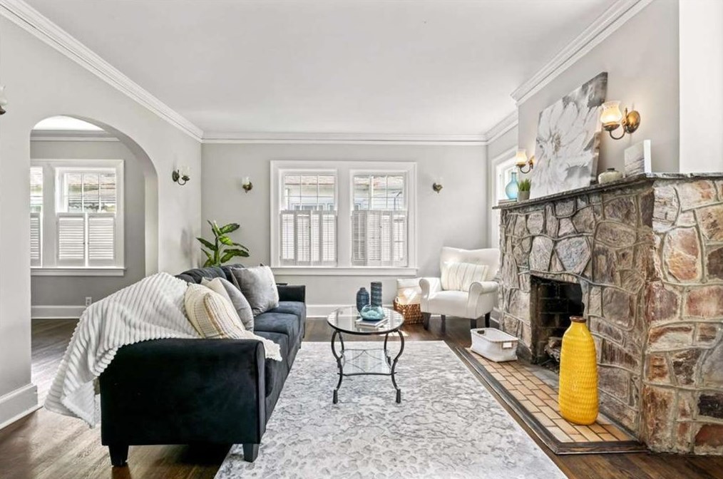 2463 Constance St, Atlanta, GA 30344-2812