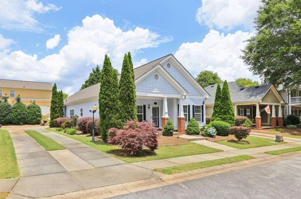65 Pratt Dr, Porterdale, GA 30014-0989