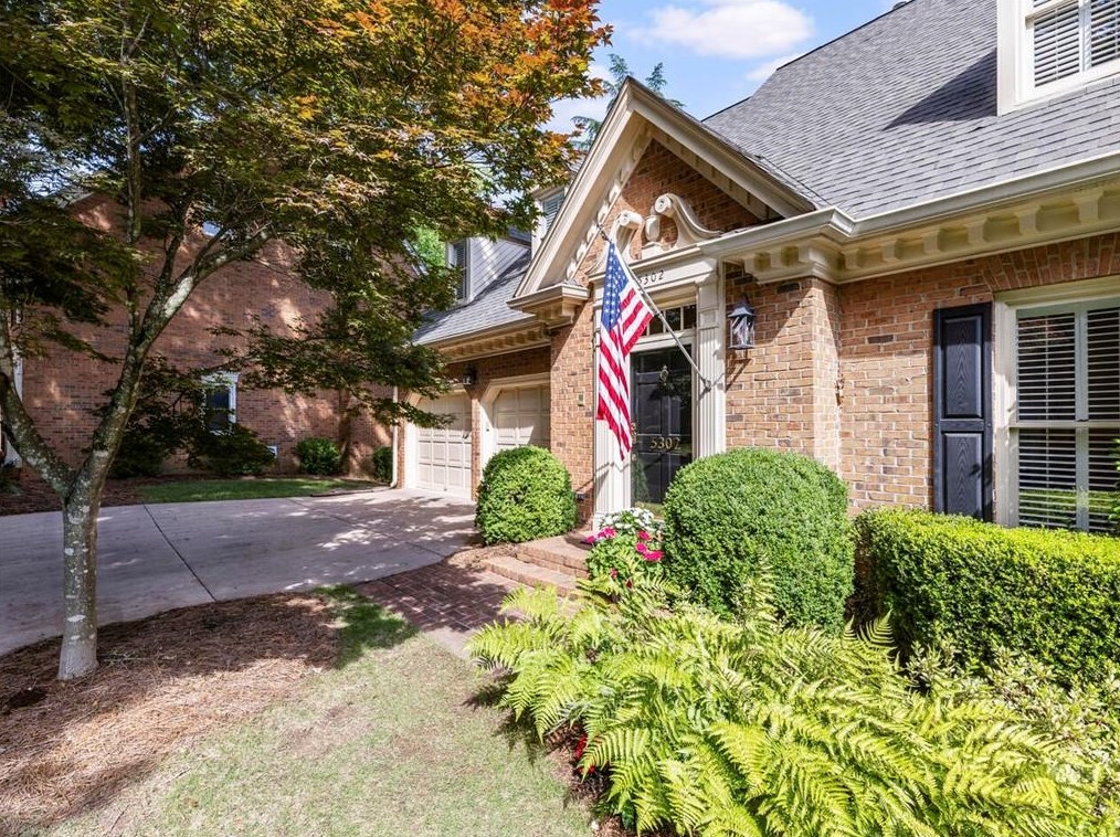 5302 Fairfield, Atlanta, GA 30338-3223