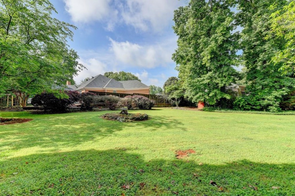 736 Craig Dr, Lawrenceville GA 30046-4759 exterior