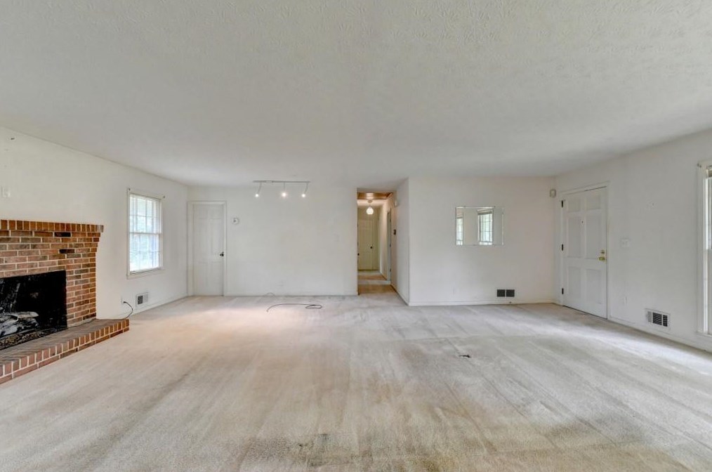 736 Craig Dr, Lawrenceville GA 30046-4759 exterior