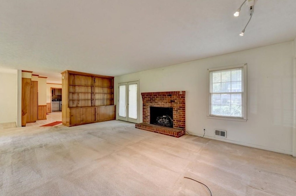 736 Craig Dr, Lawrenceville GA 30046-4759 exterior