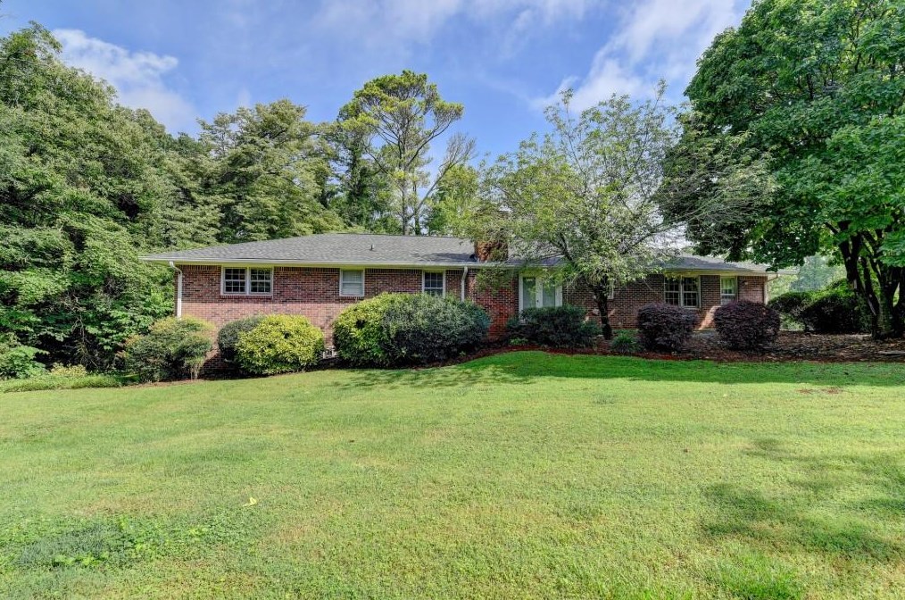 736 Craig Dr, Lawrenceville GA 30046-4759 exterior