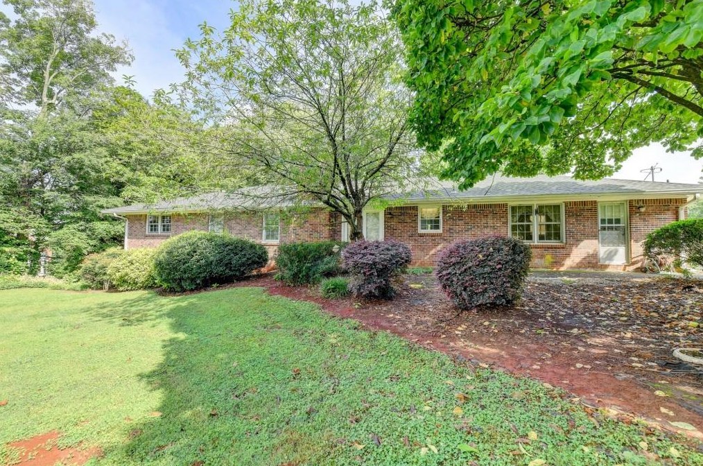 736 Craig Dr, Lawrenceville GA 30046-4759 exterior