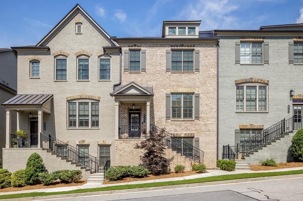 2448 Skyland Way, Atlanta, GA 30319