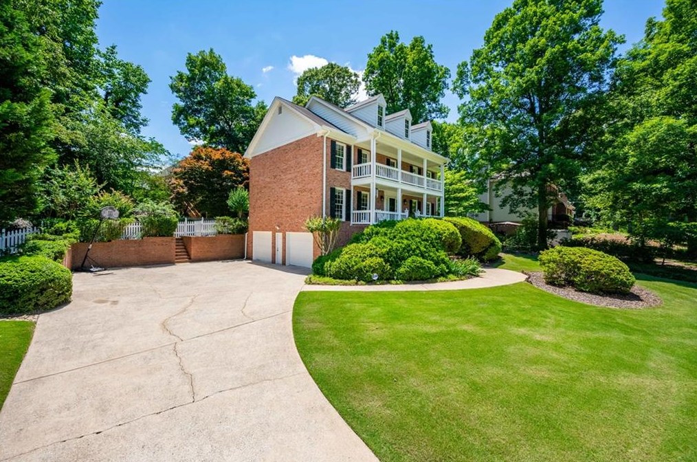 1534 Summer Hollow Trl, Lawrenceville, GA 30043-5121