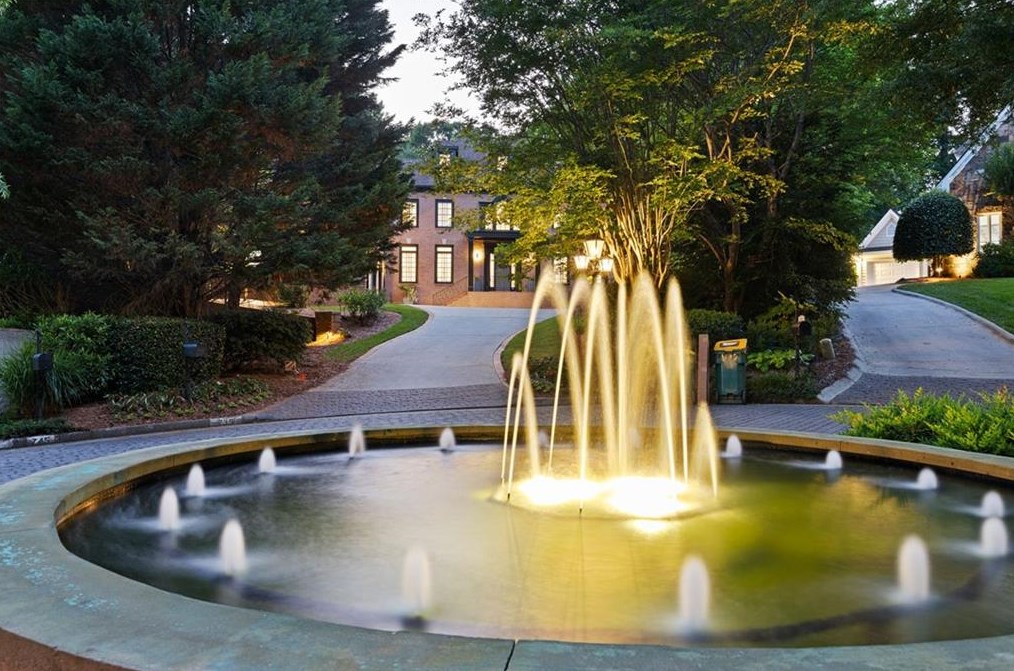 735 Brookwoods Trce, Atlanta, GA 30342-2473