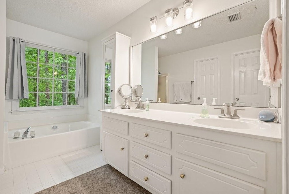 4633 Gann Way, Smyrna GA exterior