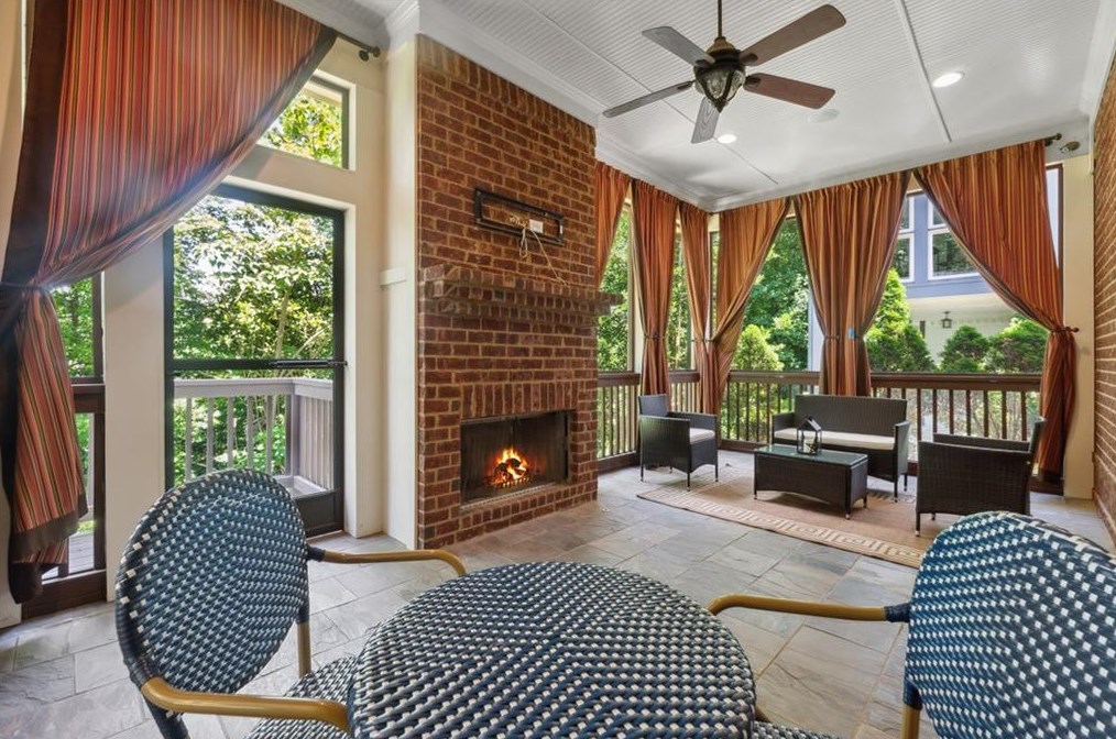 184 Beverly Rd, Atlanta GA  30309-2656 exterior