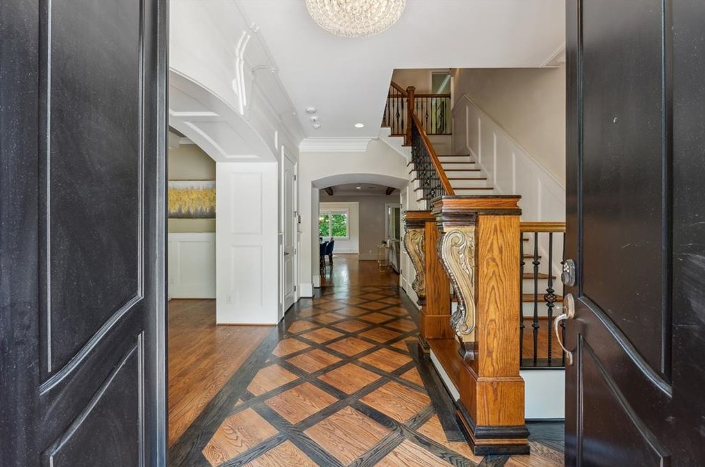 184 Beverly Rd, Atlanta GA  30309-2656 exterior