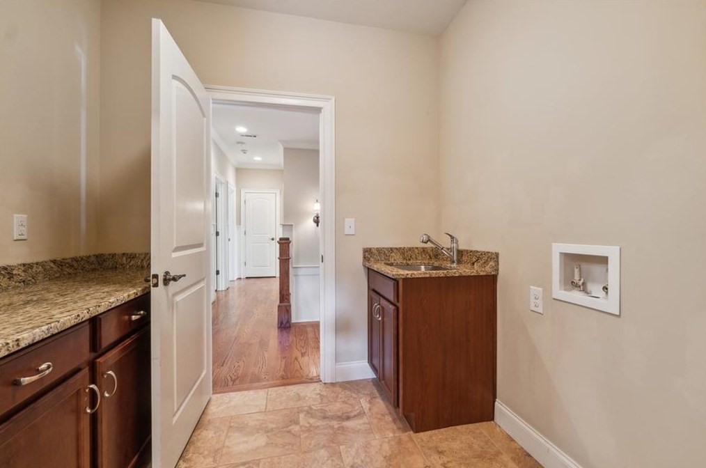 184 Beverly Rd, Atlanta GA  30309-2656 exterior