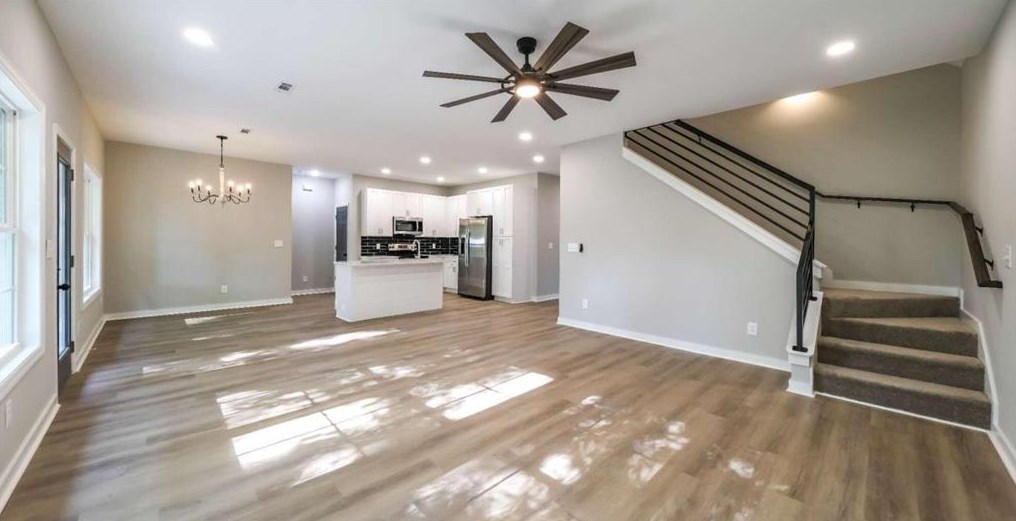 14 Korea St, Buchanan, GA 30113-7803
