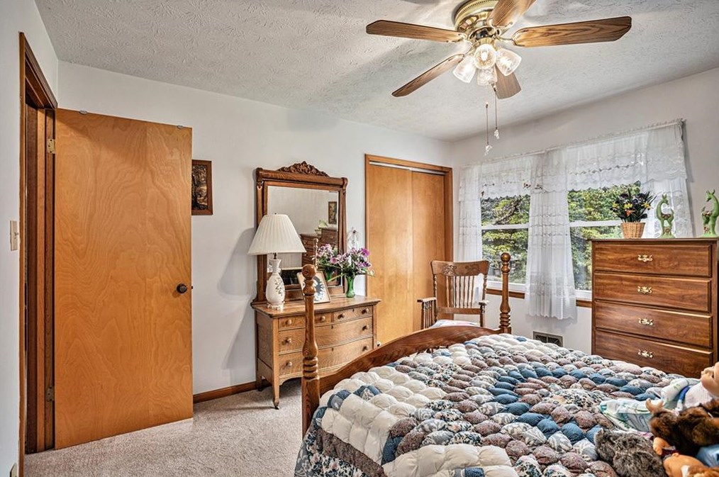 3800 William Paul Dr, Austell GA 30106-1437 exterior