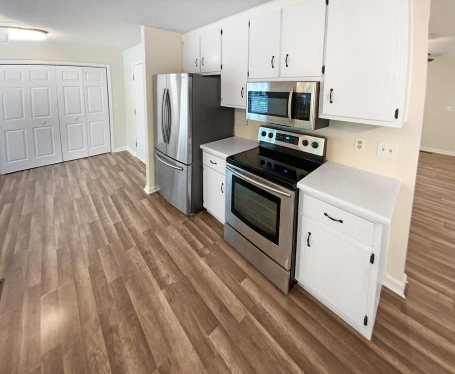 4119 Glenwood Dr, Gainesville GA  30506-3579 exterior