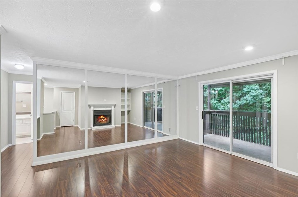 707 Cumberland Ct Se, Smyrna, GA 30080