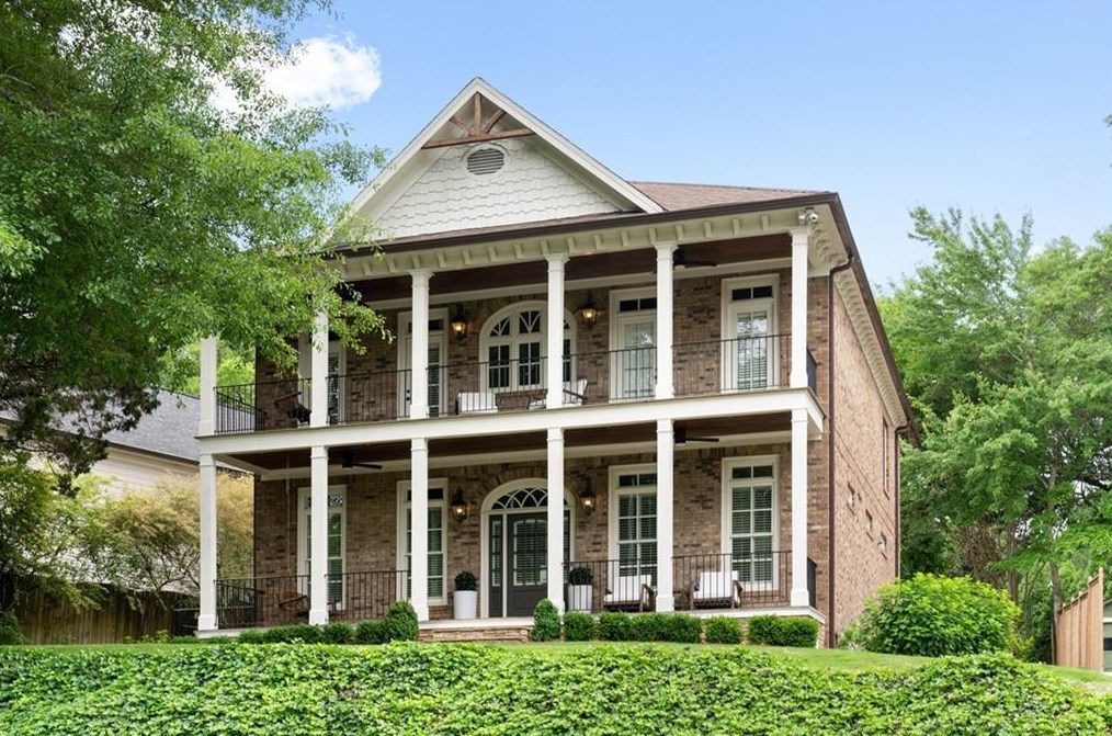 1363 Sylvan Cir, Atlanta GA 30319-3424 exterior