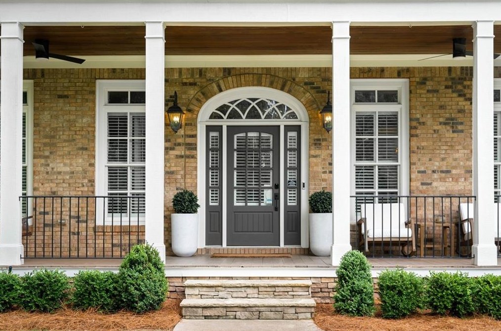 1363 Sylvan Cir, Atlanta GA 30319-3424 exterior