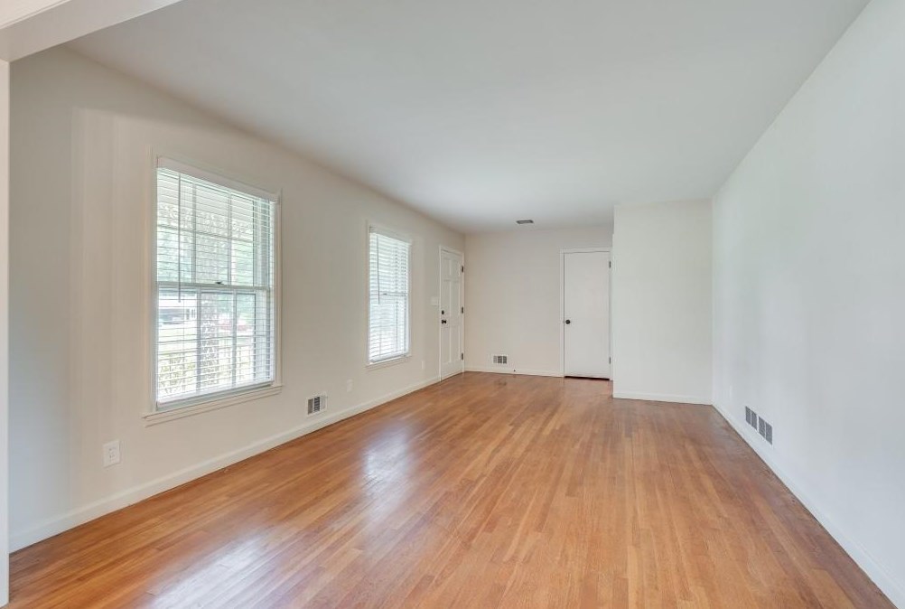 3069 Tolbert Dr, Decatur GA  30033-2507 exterior