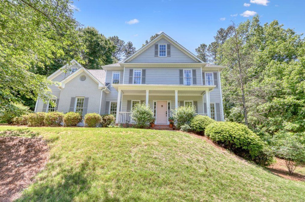 705 Dunscore Ct, Roswell, GA 30075-6812