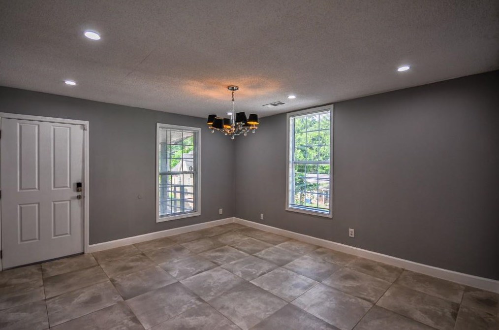 55 Moury Ave, Atlanta GA  30315-4071 exterior
