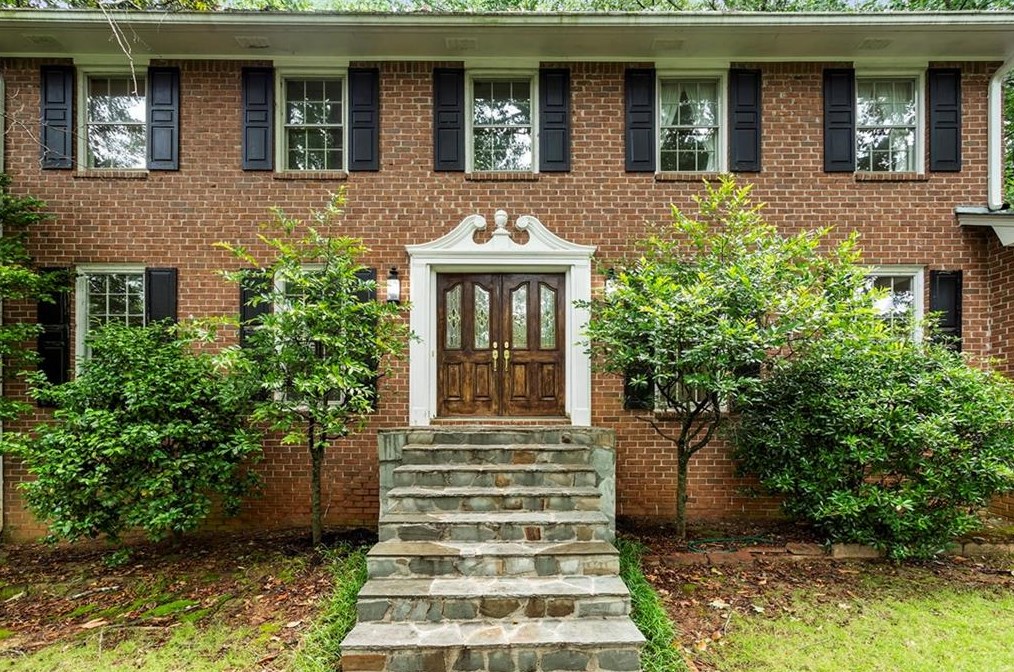 5548 Martina Way, Atlanta, GA 30338-3317