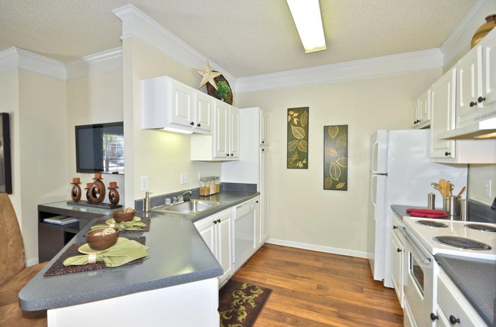 4305 Paxton Ln #1118, Lilburn, GA 30247