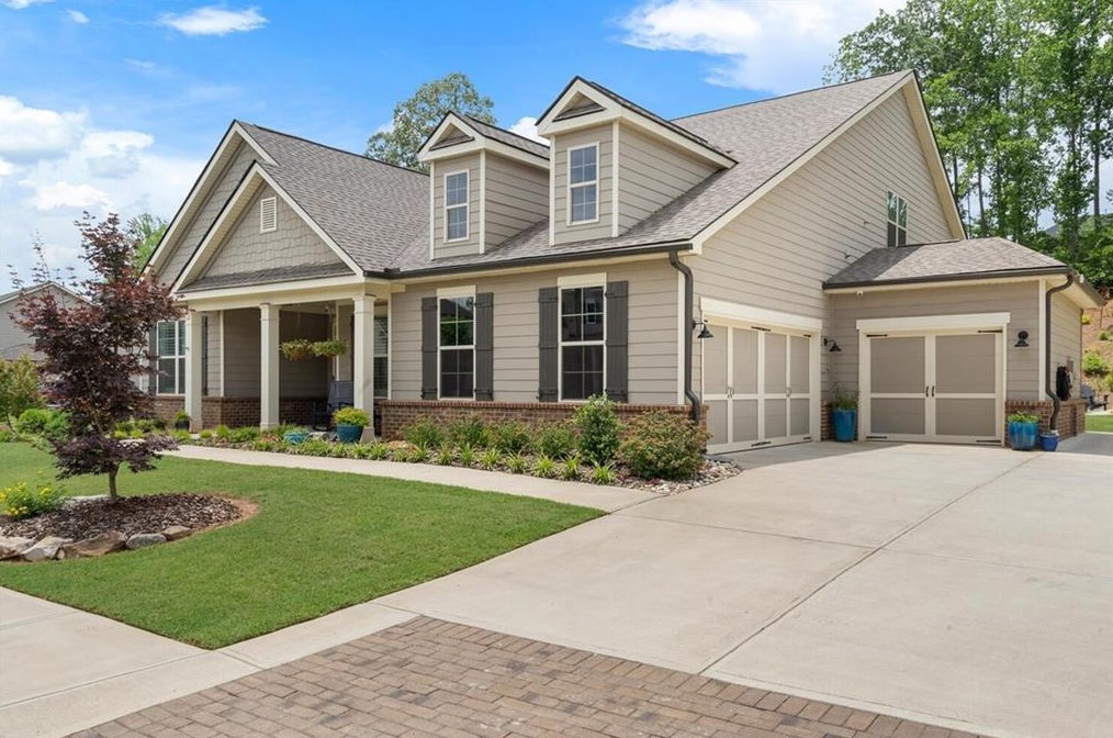 431 Carmichael Cir, Holly Springs, GA 30115