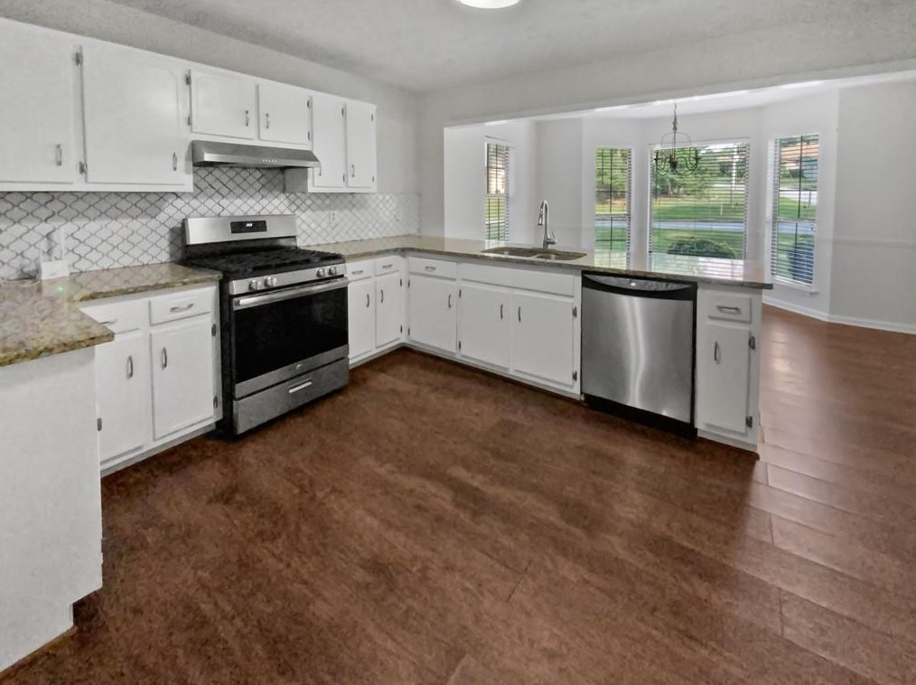 3821 Eden Glen Dr, Conyers, GA 30013-5814