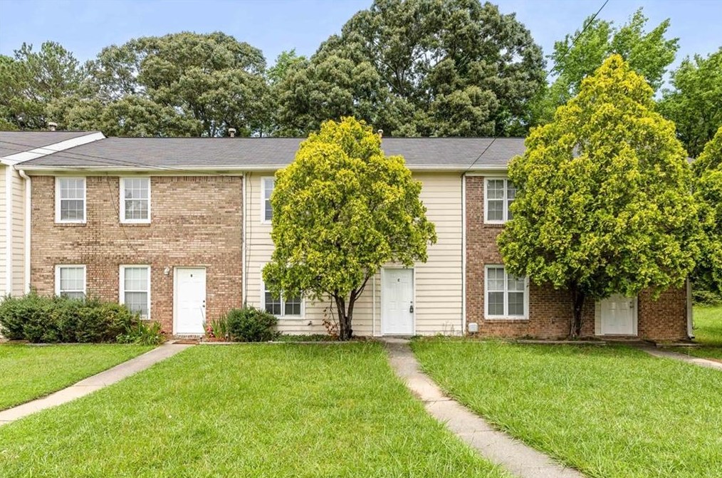 2593 Dorian Dr, Lithonia, GA 30078-3615