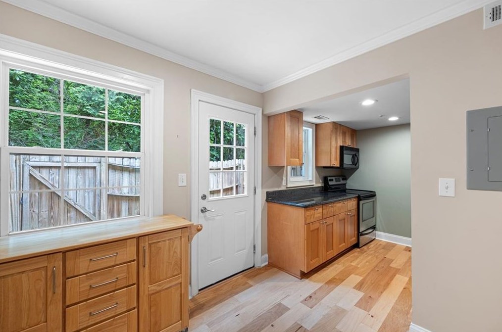 191 Rondak Cir, Smyrna GA  30080-4548 exterior