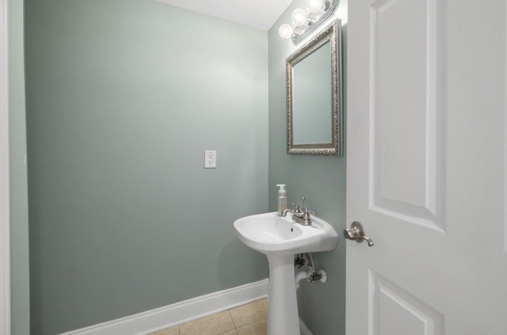 191 Rondak Cir, Smyrna GA  30080-4548 exterior