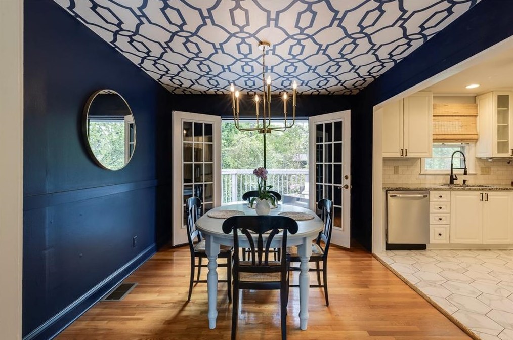 2104 Drew Vly Rd, Atlanta GA  30319-3918 exterior