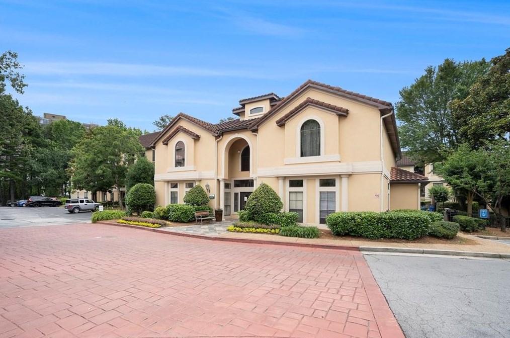 3777 Peachtree Rd Ne #1528, Atlanta, GA 30319