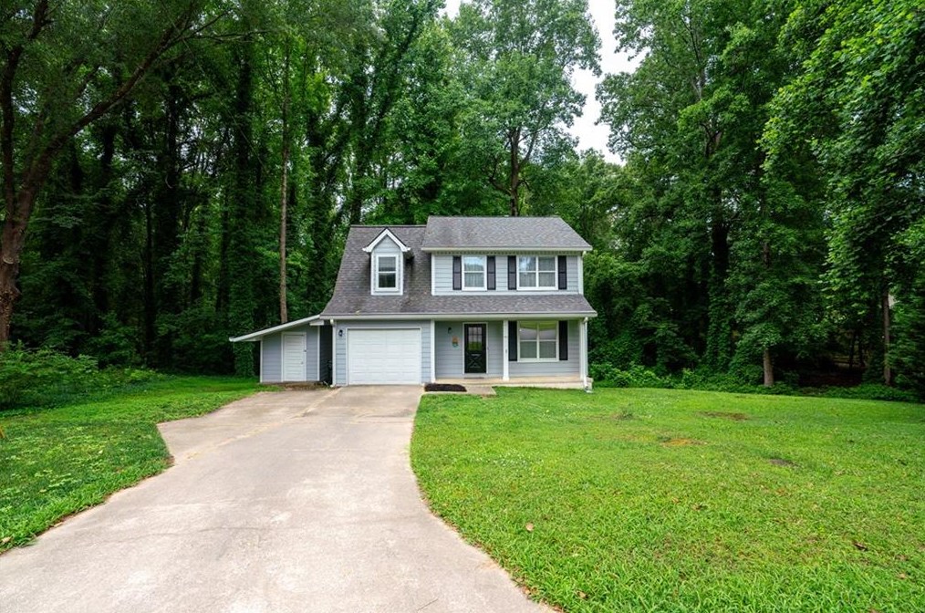 3142 Summer Wood Cir, Lithonia, GA 30039-5350