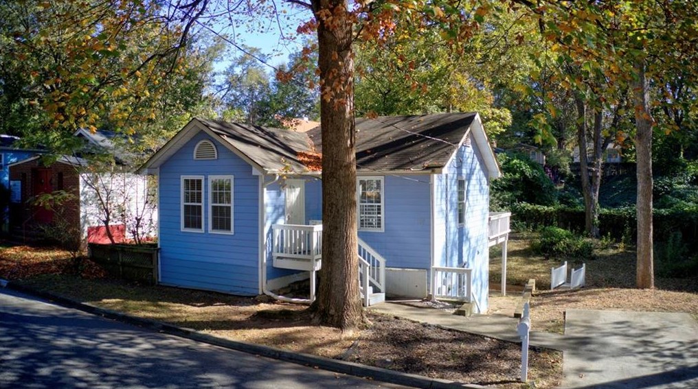 1170 Windsor St, Atlanta GA  30310-3638 exterior