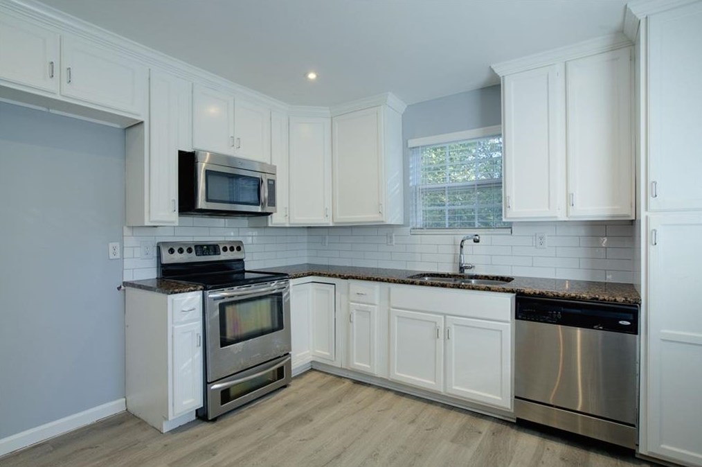 1170 Windsor St, Atlanta GA  30310-3638 exterior