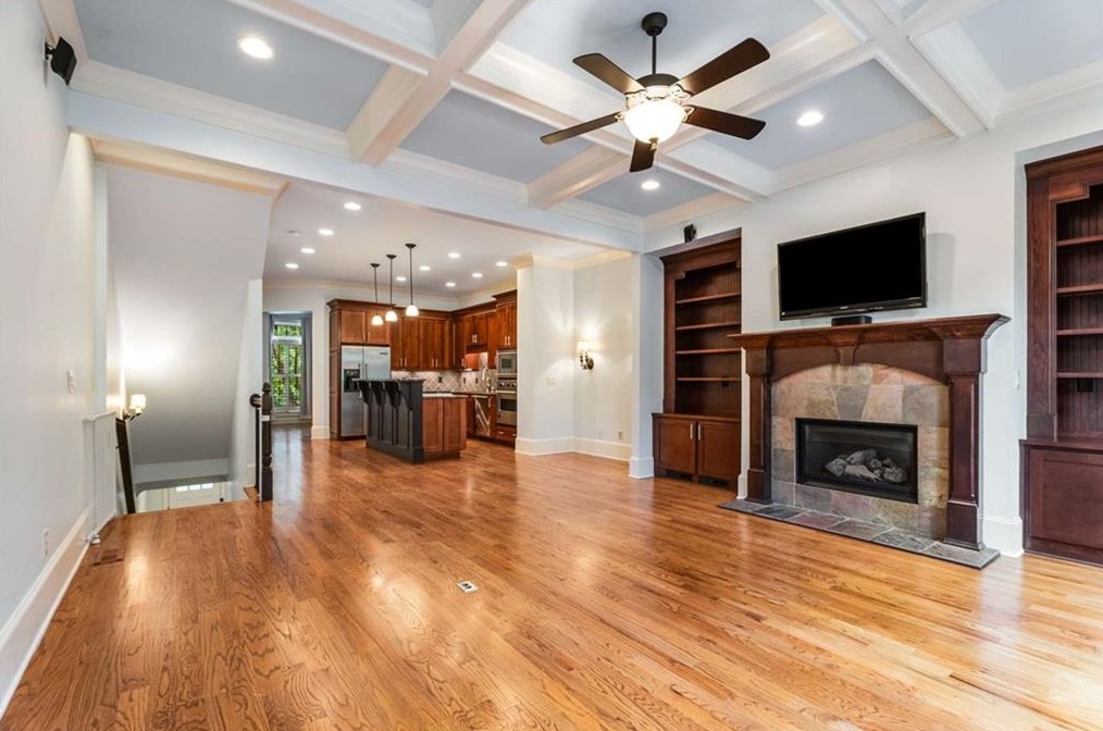 9 Ole Ansley Ct, Decatur GA  30030-5509 exterior