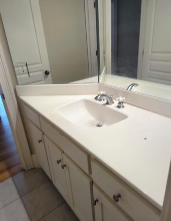 1876 Timberwood Trce, Decatur GA  30032-5228 exterior