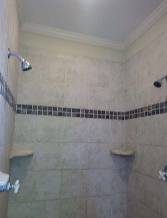 1876 Timberwood Trce, Decatur GA  30032-5228 exterior