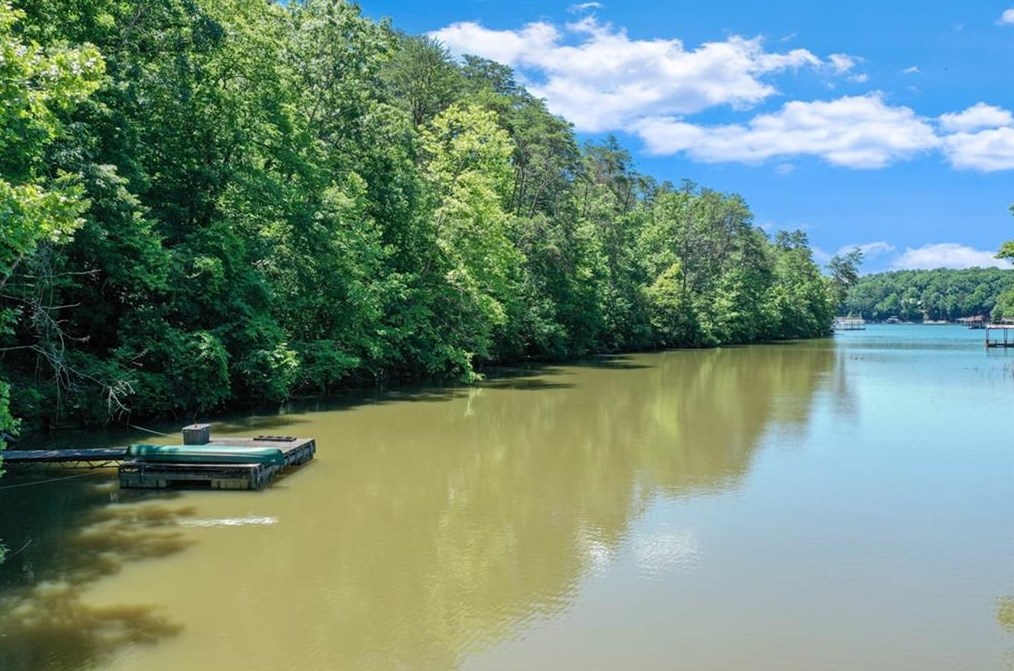 4012 Darryl Ln, Gainesville GA 30506-7121 exterior