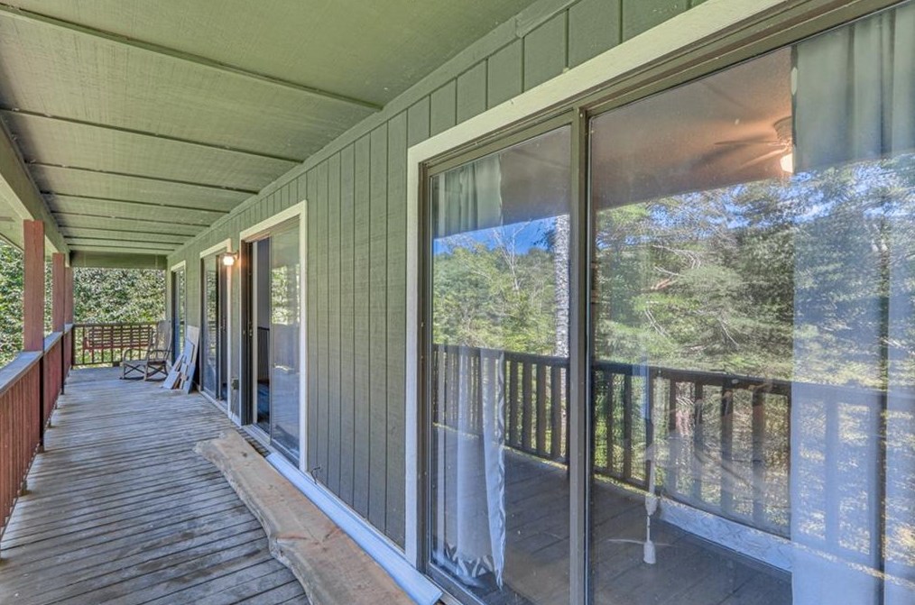 4012 Darryl Ln, Gainesville GA 30506-7121 exterior