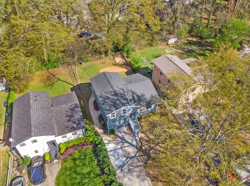 1392 Willow Trl, Atlanta GA  30311-3516 exterior