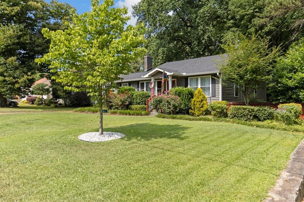 2534 Constance St, Atlanta, GA 30344-2815