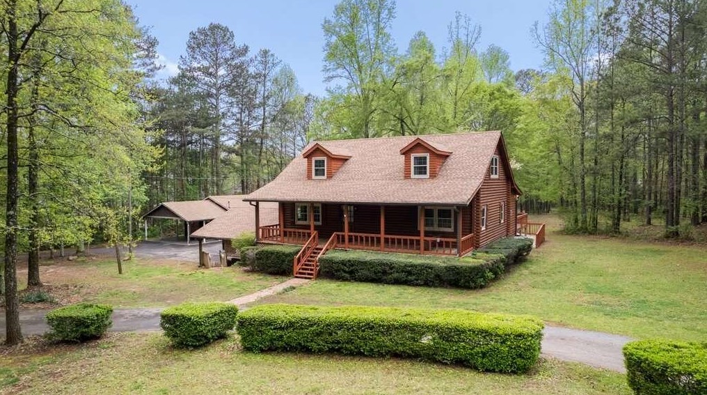 6502 Hearn Rd, Stockbridge GA  30281-1002 exterior