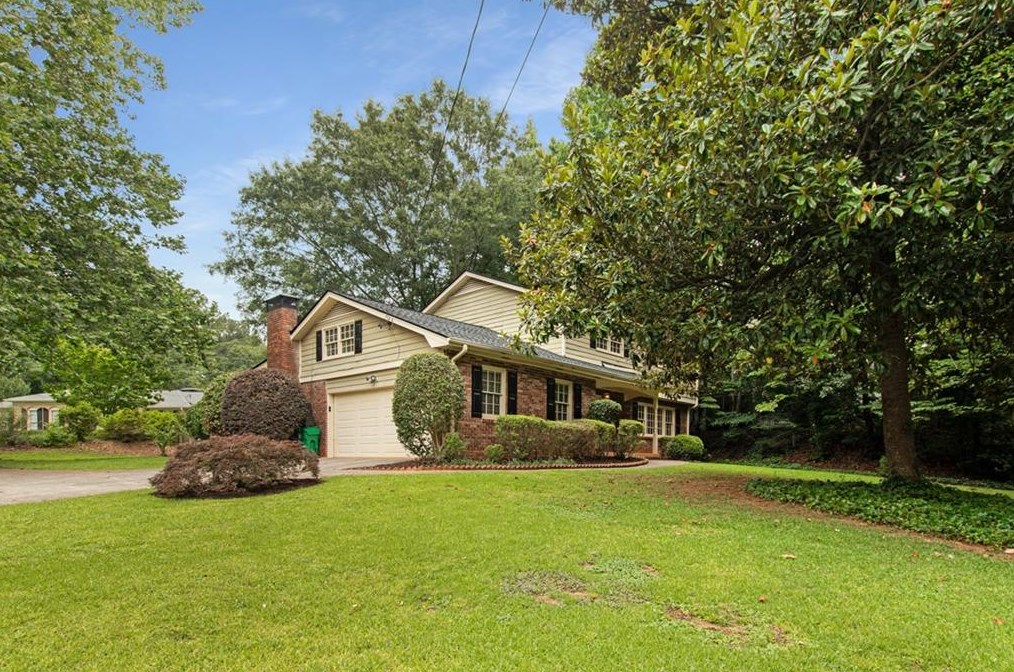 4576 Holliston Rd, Atlanta GA  30360-2058 exterior