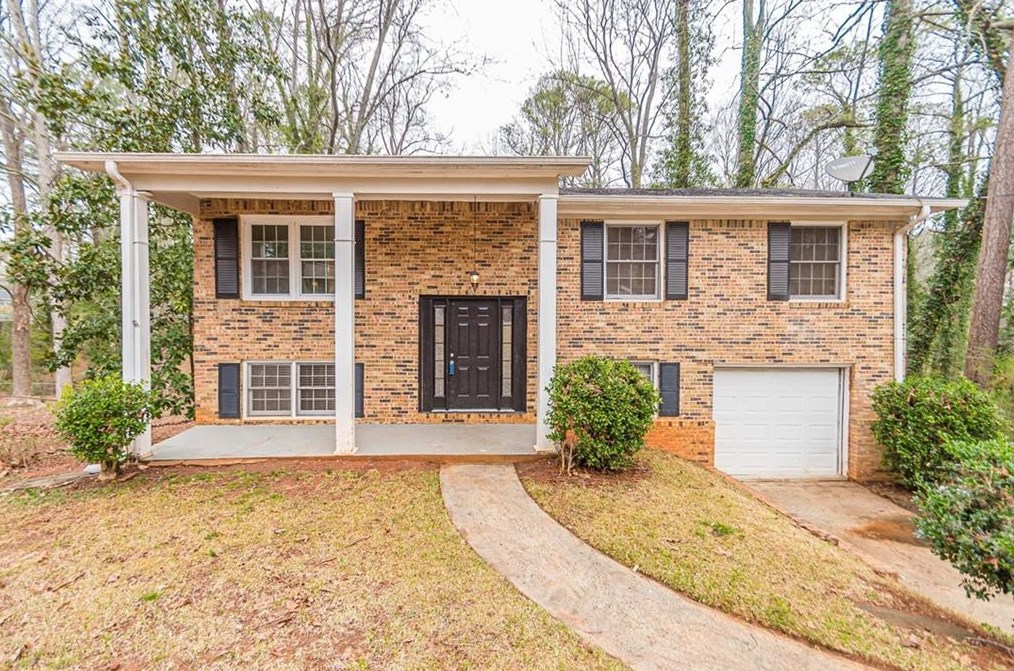 1689 Pine Glen Cir, Decatur, GA 30035-1534