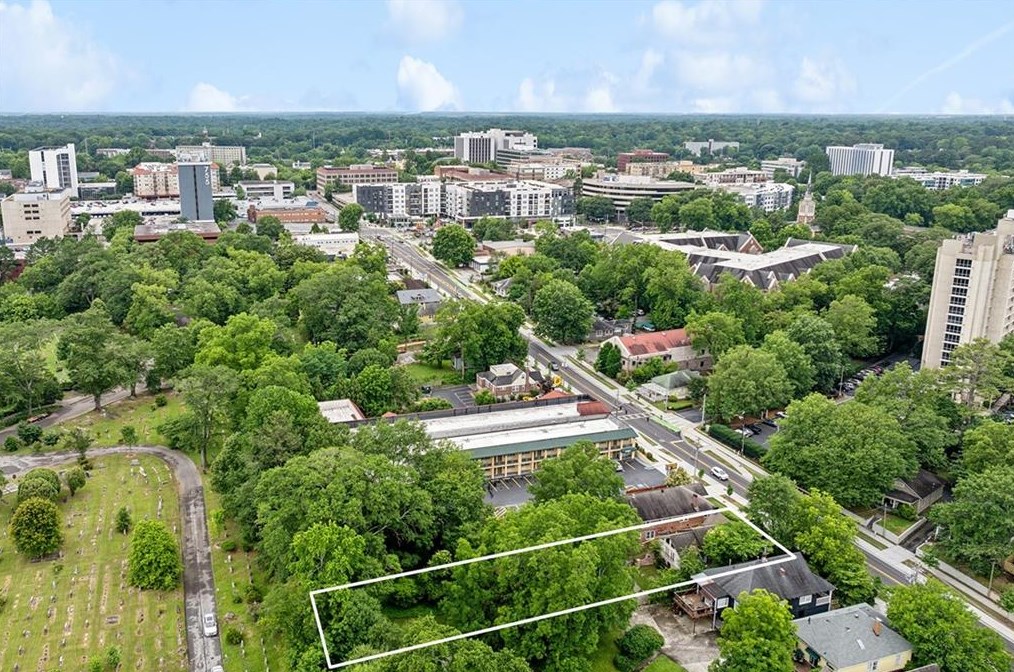 933 Church St, Decatur GA 30030-1527 exterior